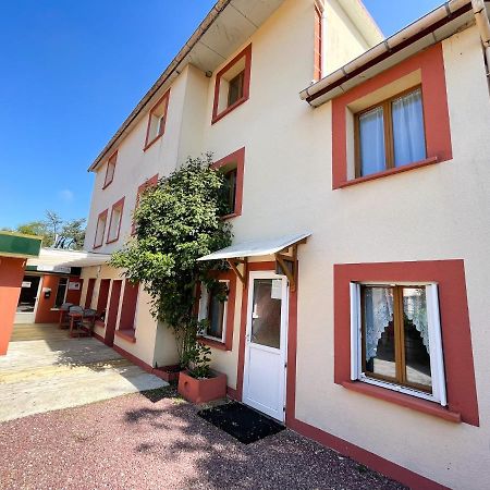 Dary Locations Saint-Martin-en-Campagne Exterior foto